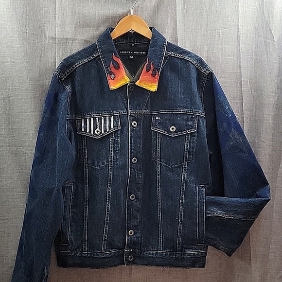 Tommy Hilfiger VTG 2003 Custom Graphics Flames Lost Cities denim jacket men's XL - Picture 1 of 10